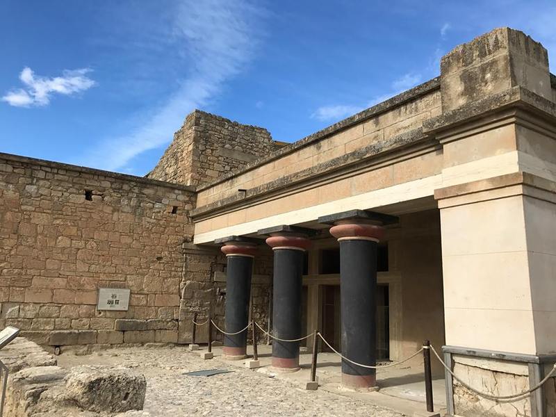 Knossos Palace 13.jpg